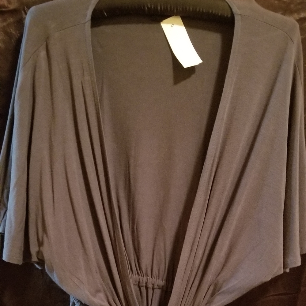Express short sleeve top